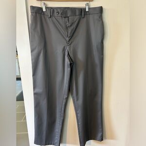 Perry Ellis Portfolio gray slacks. Mens size 34x30.